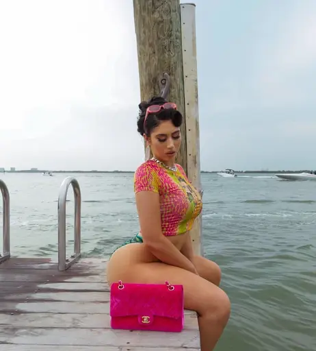 Image 7148669 from Kali Uchis