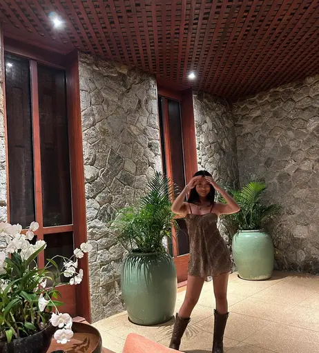 Image 7120827 from Jade Hallyday