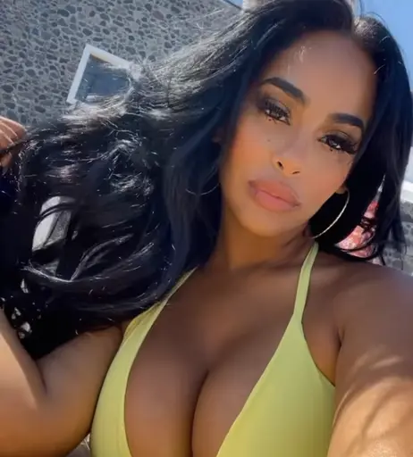 Image 7120108 from Ayisha Diaz
