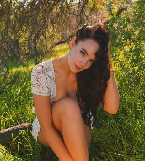 Image 7118595 from Stevie Lynn Jones