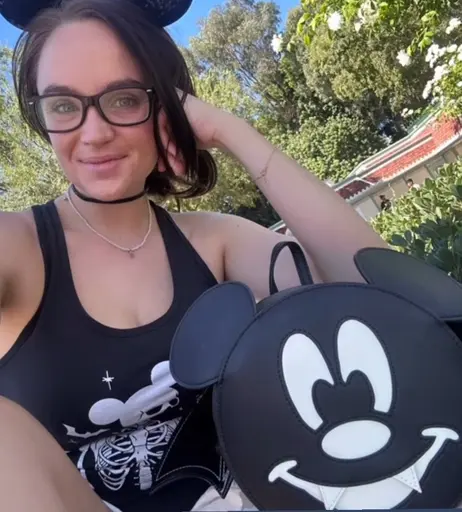 Image 7118613 from Stevie Lynn Jones