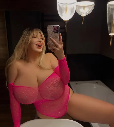 Image 7104177 from Kateryna Lvova / curvy_kate_lv / katherine.lvova