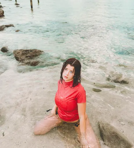 Image 7109630 from Sarah McDaniel (Krotchy)