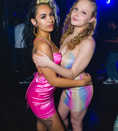 Image 7272401 from Evie Erikson + Ellie Erikson