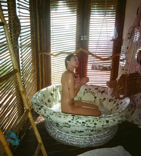 Image 7245871 from Lara Fraser (The Daily Dropout)