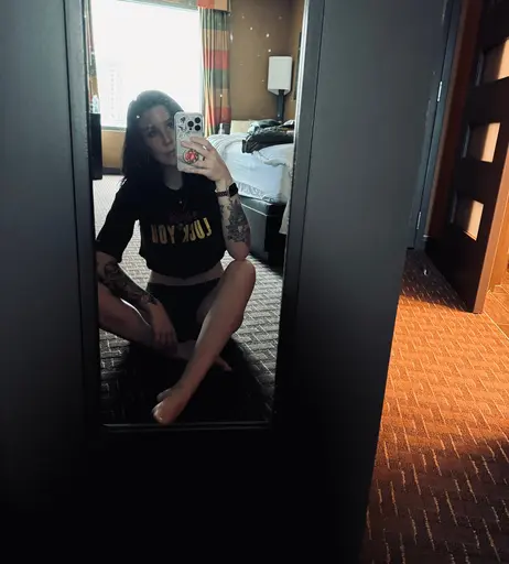 Image 7231352 from Arryn Zech
