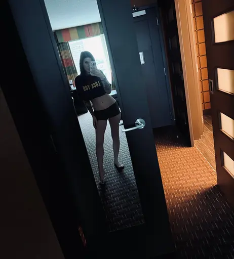 Image 7231337 from Arryn Zech