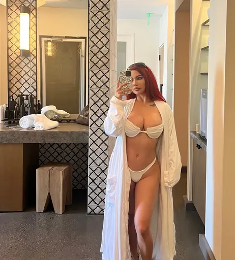 Image 7219905 from Ashley Vee / MsAshleyVee