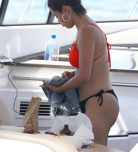 Image 7377295 from Selena Gomez
