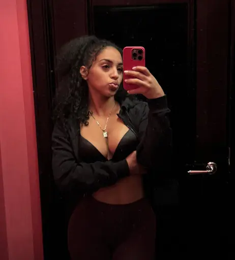 Image 7371488 from CurlyGurly