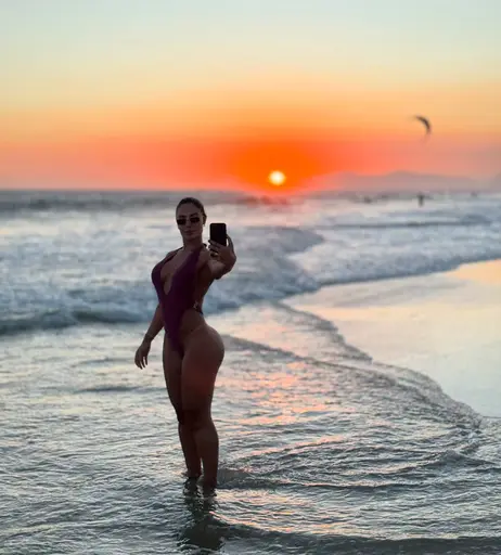 Image 7338228 from Aline Mineiro