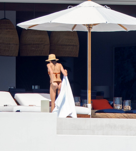 Image 7896156 from Kaia Gerber