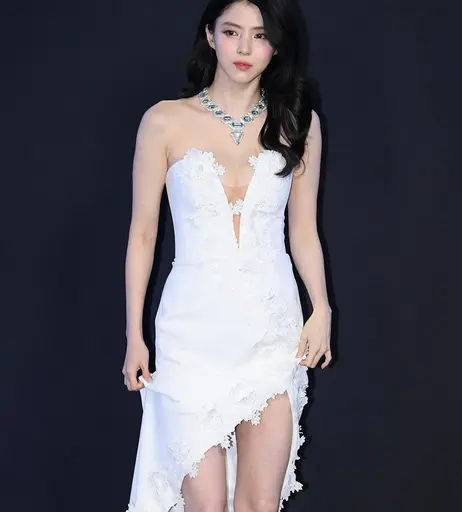 Image 7894209 from Han So-hee