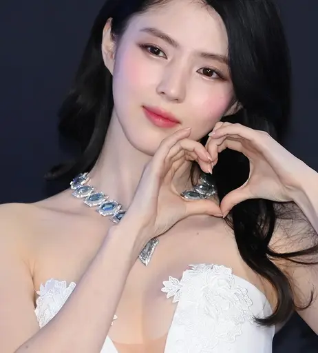 Image 7894205 from Han So-hee