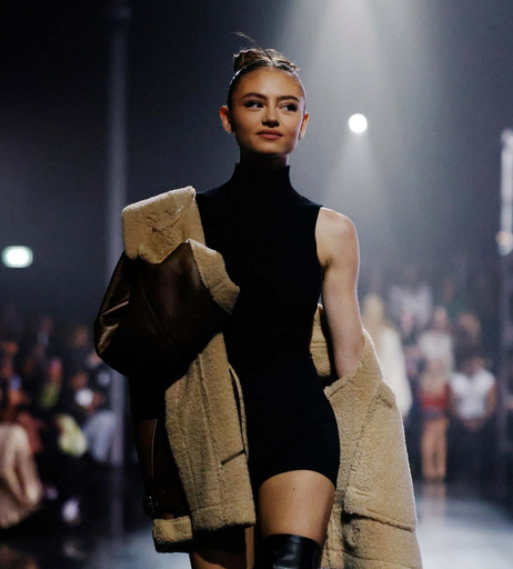 Image 7891098 from Leni Klum