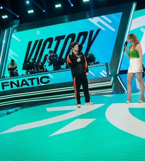 Image 7899993 from Sjokz