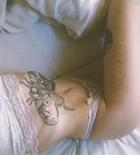 Image 7885398 from hernamewasloneliness