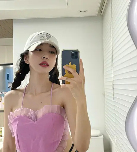 Image 7883055 from Sunny Dahye