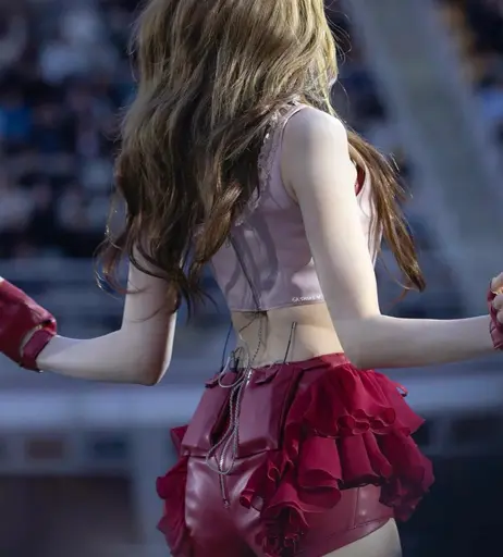 Image 7889575 from Minatozaki Sana (TWICE)