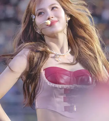 Image 7889568 from Minatozaki Sana (TWICE)
