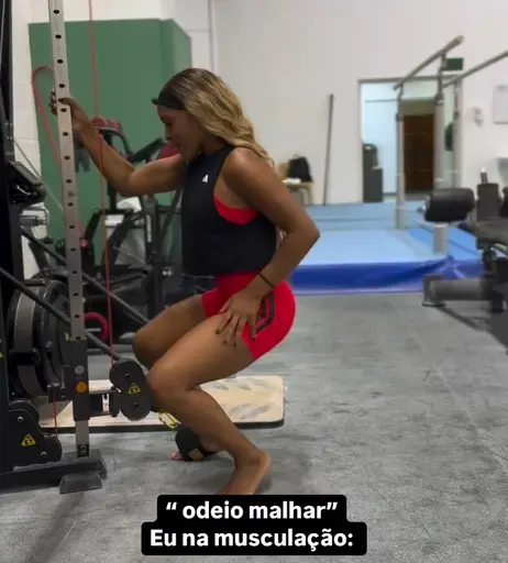 Image 7855388 from Rebeca Andrade