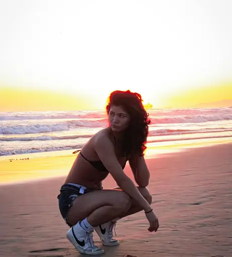 Image 7854229 from ciggybae / homeskilla_whitnit / Zendaya lookalike