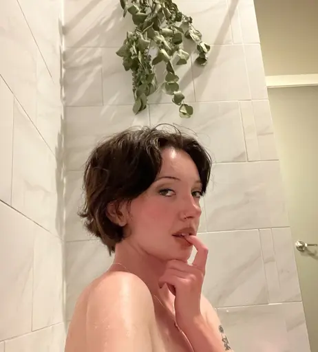 Image 7853439 from onlyzaboomafoo | lycragun | bondgirlmechsuit