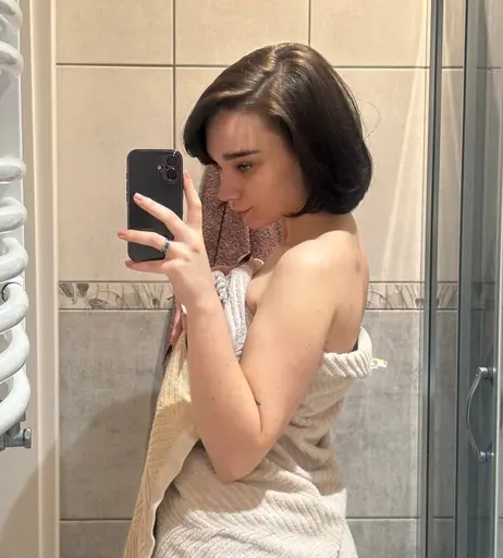 Image 7844008 from krisyourgirlfriend