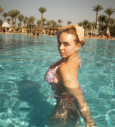 Image 7849870 from Nika Sofie