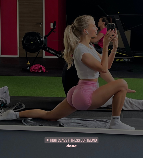 Image 782057 from Julietschkaa