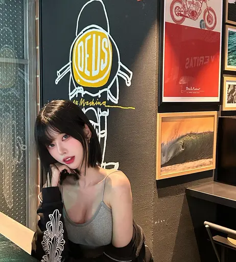 Image 7999463 from we8136 | 최솜이
