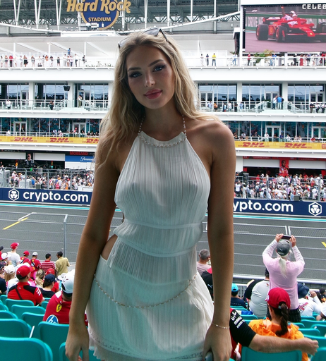 Image 7987589 from Saxon sharbino