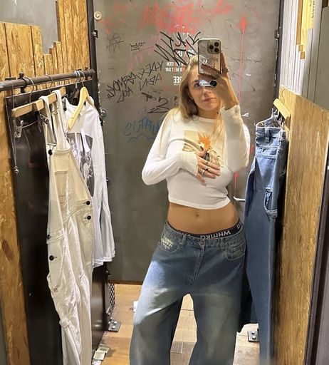 Image 7980228 from Lies Zhara