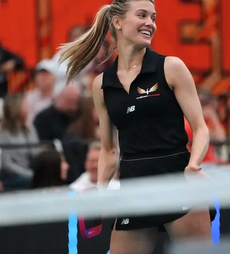 Image 7971226 from Eugenie &quot;Genie&quot; Bouchard