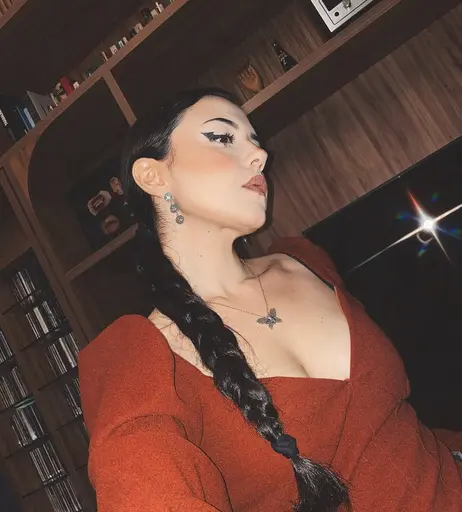 Image 7973878 from Violet Orlandi