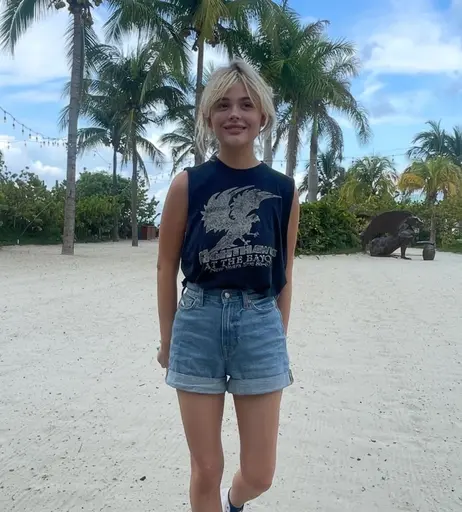 Image 7962843 from Emily Alyn Lind