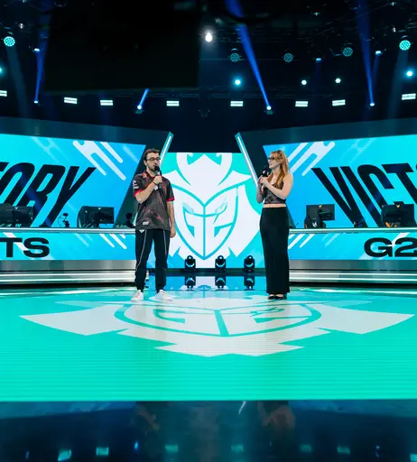 Image 7960335 from Sjokz
