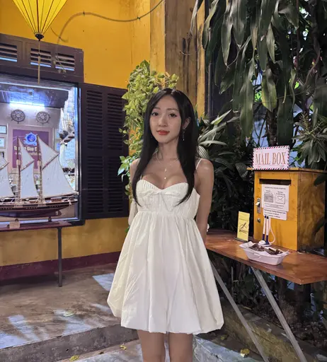 Image 7950140 from Clara dao