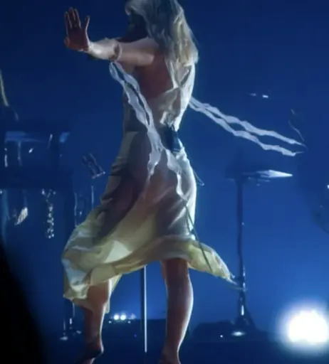 Image 7950104 from Aurora Aksnes (singer)