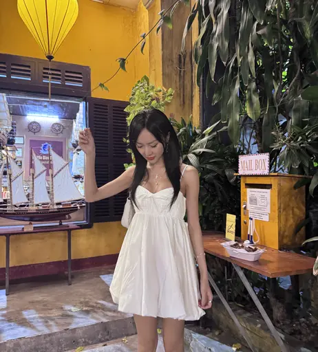 Image 7950130 from Clara dao