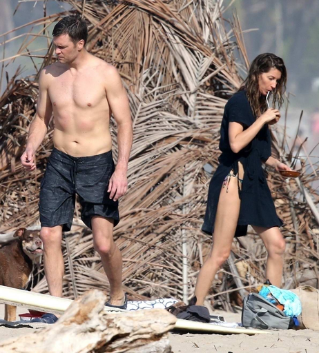 Image 7945438 from Gisele Bündchen