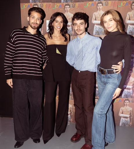 Image 7933584 from Sasha Meneghel