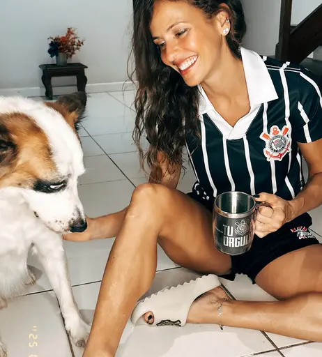 Image 7930642 from Fernanda De Freitas
