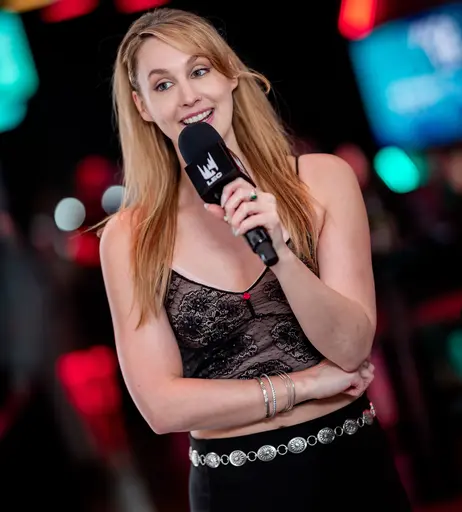 Image 7925519 from Sjokz