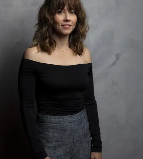 Image 7926500 from Linda Cardellini