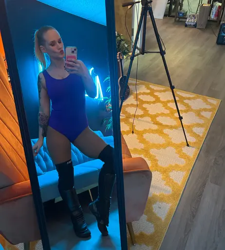 Image 7926964 from Shazza McKenzie