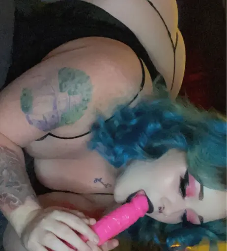 Image 7921769 from Battyfreaks