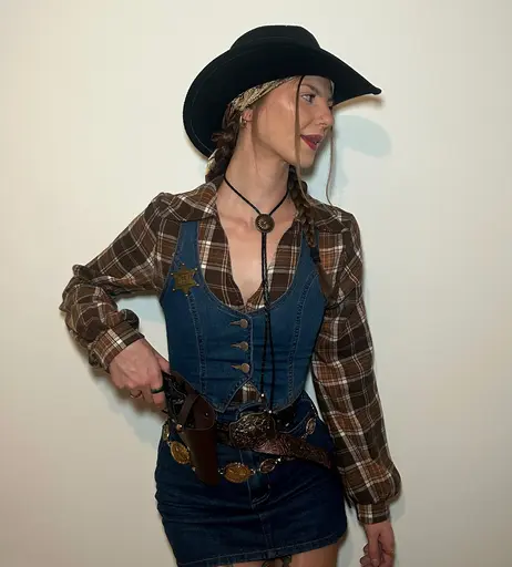 Image 7921052 from daisy_riches1