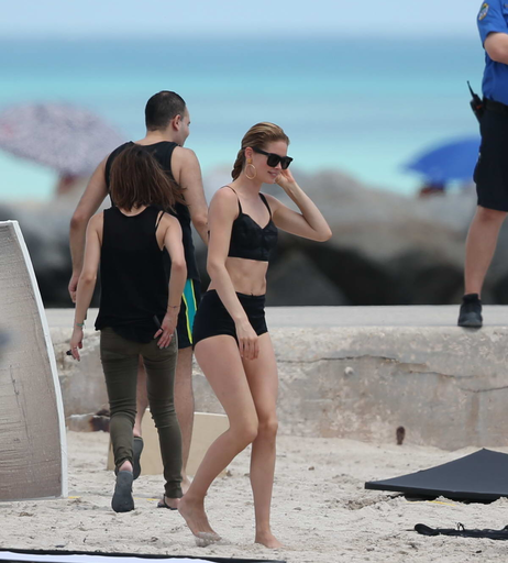 Image 7922878 from Doutzen Kroes