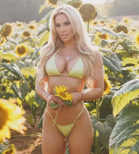 Image 7929154 from Kindly Myers